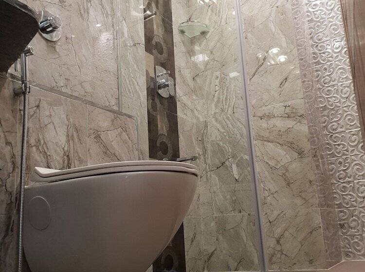 Номер Deluxe, Milan International