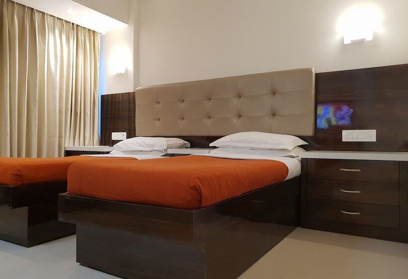 Номер Deluxe, Milan International