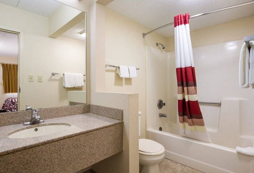 Номер Deluxe, Red Roof Inn Shelbyville