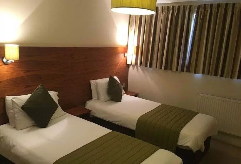 اتاق استاندارد, Stockwood Hotel   Luton Airport