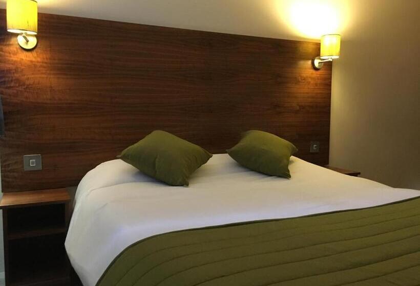 Номер Стандарт, Stockwood Hotel Luton Airport