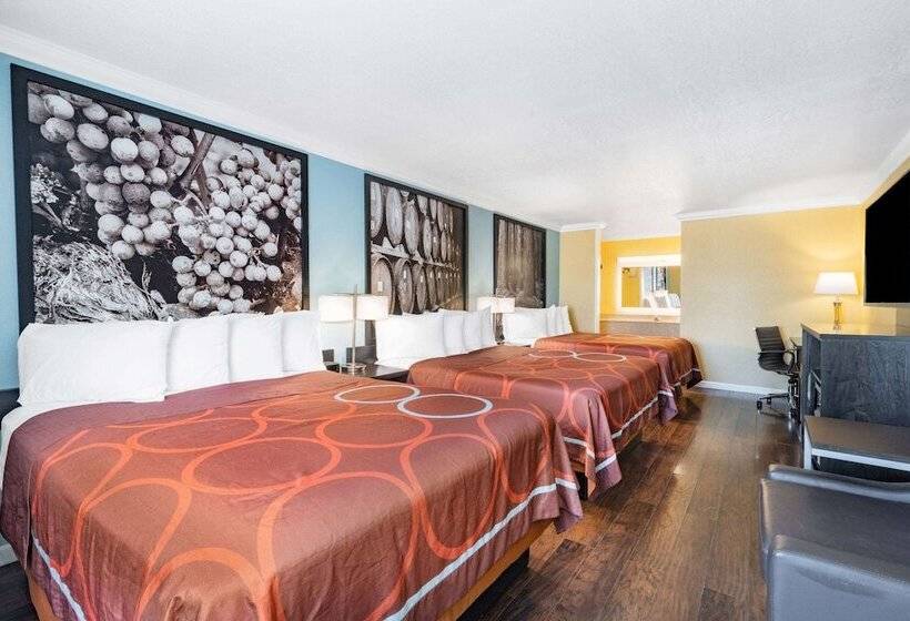 标准间, Super 8 By Wyndham Ukiah