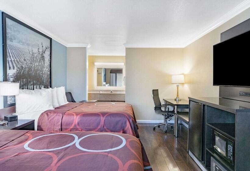 标准间, Super 8 By Wyndham Ukiah