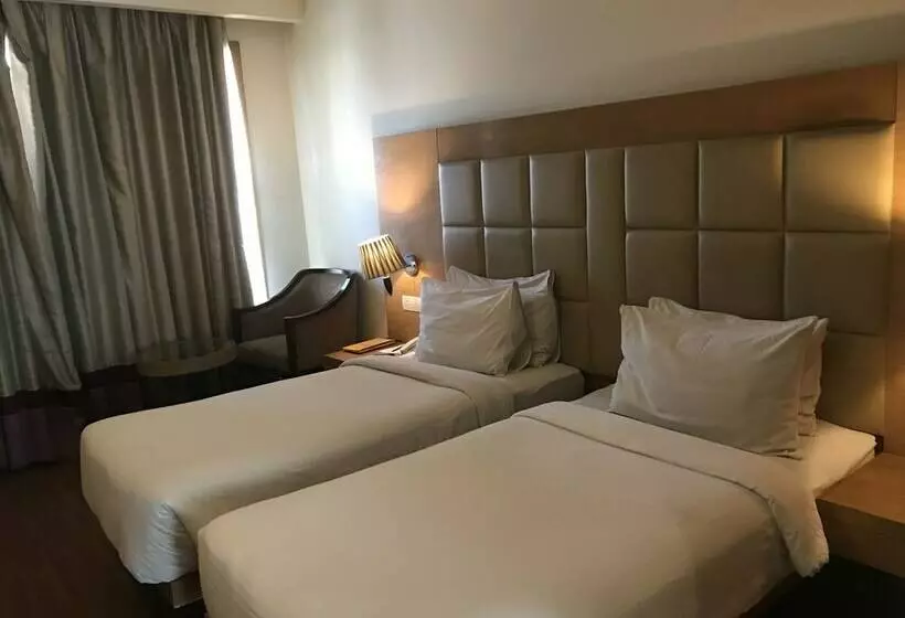 Superior-huone, K Hotel