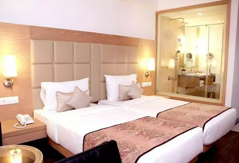 Superior-huone, K Hotel