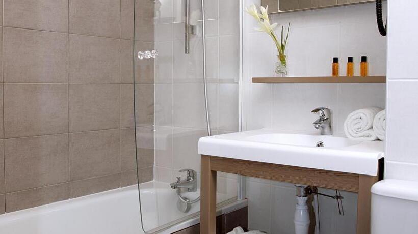 شقة غرفة واحدة, Terres De France   Appart Hotel Quimper Bretagne