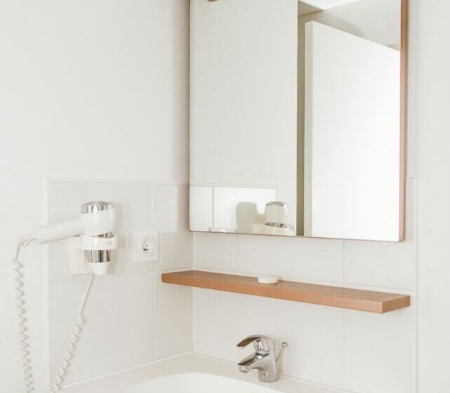 إستوديو قياسى, Terres De France   Appart Hotel Quimper Bretagne