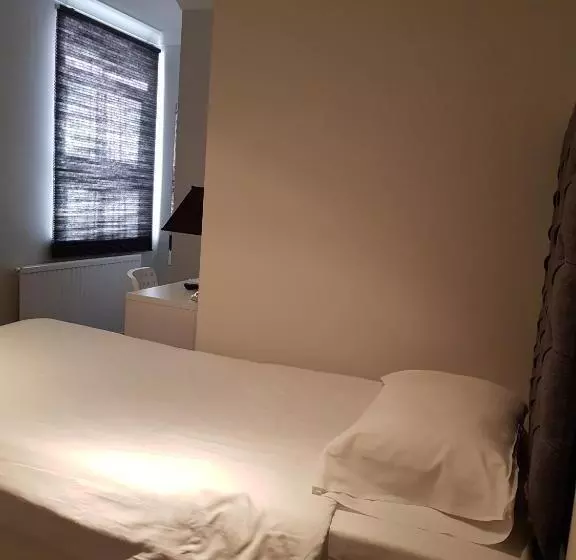 スタンダードシングルルーム, Blagrave Rooms