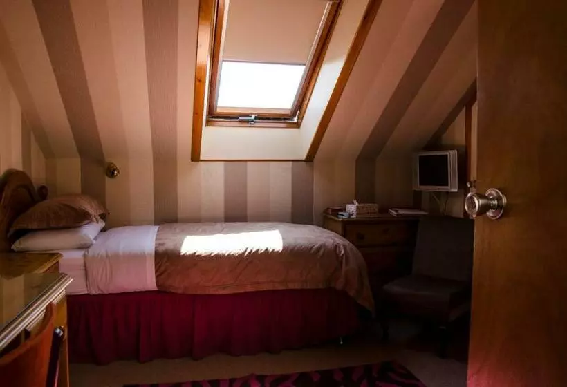 اتاق استاندارد یک نفره, The Lodge Elgin