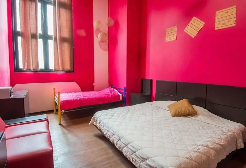 バス共有のスタンダードルーム, Hostal Amigo