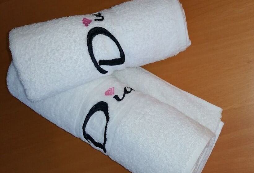 스탠다드 싱글 룸, Diamonds Villa Near York Hospital