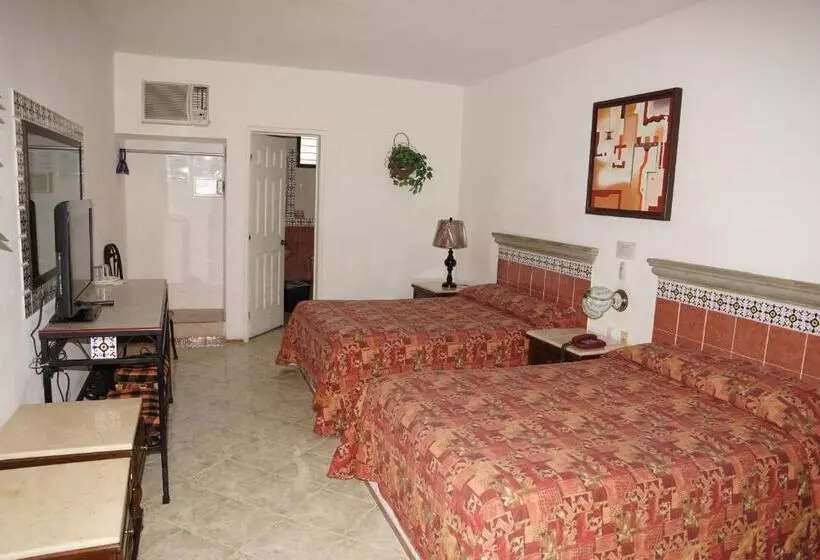 اتاق پریمیوم چهارنفره, Doralba Inn