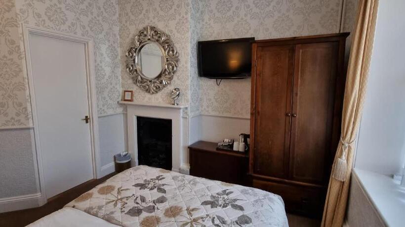 기본룸, Fairlawn House