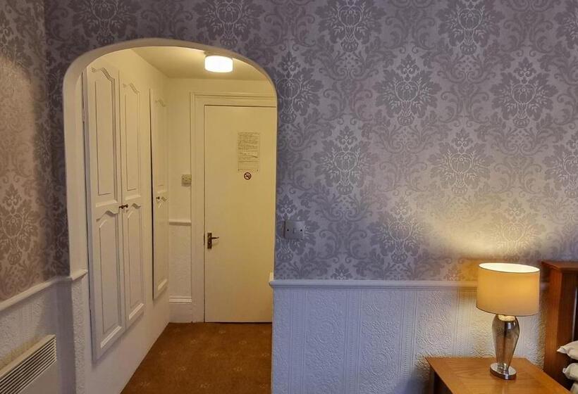 Номер Стандарт Трехместный, Fairlawn House