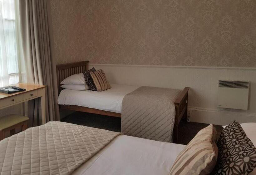 스탠다드 트리플 룸, Fairlawn House