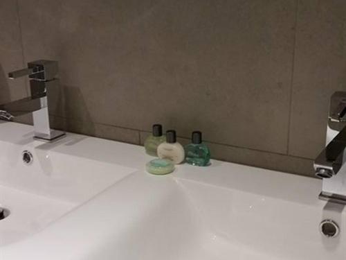 디럭스 룸 킹사이즈 침대, Fairlawn House