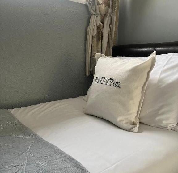 스탠다드 싱글 룸, Fairlawn House