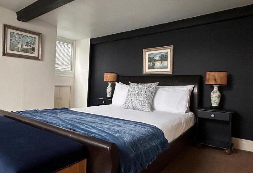 디럭스 룸, Fairlawn House