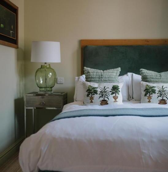 غرفة قياسية, Hebden Townhouse