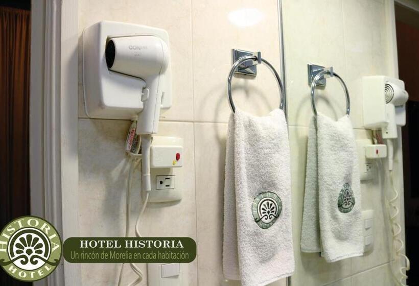 스탠다드 룸 더블 침대 2개, Historia