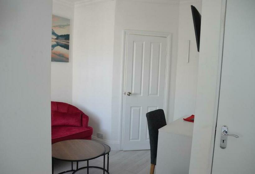 غرفة سوبيريور, Holly Lodge