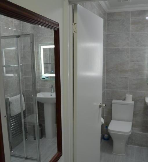 غرفة قياسية, Holly Lodge