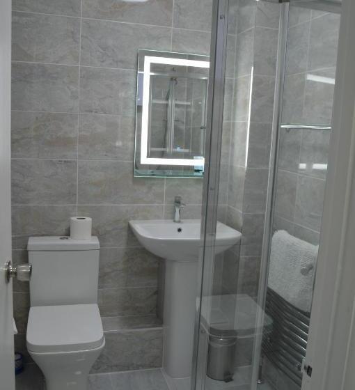 غرفة قياسية, Holly Lodge