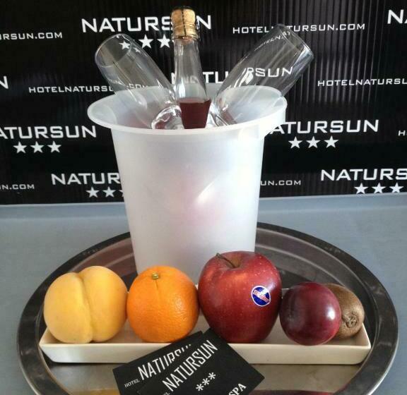 이코노미 룸, Natursun