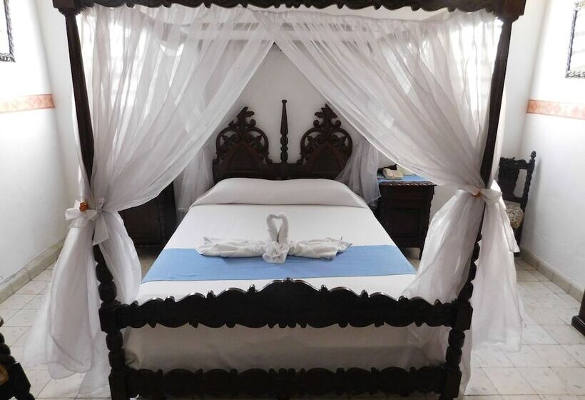 غرفة قياسية, Real Toledo By Kavia