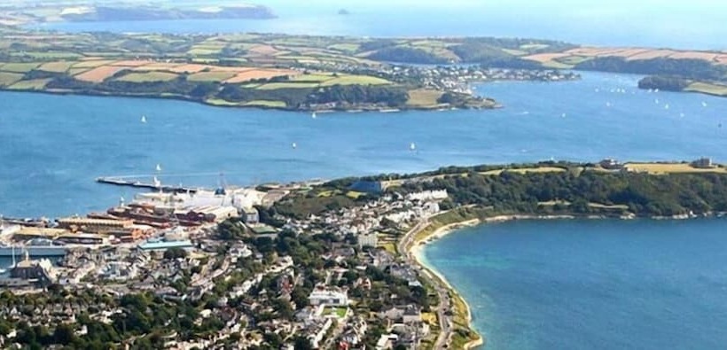 标准单人间, Rosemullion