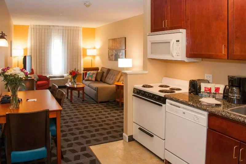 キングサイドベッドのスタンダードワンルーム, Towneplace Suites By Marriott Colorado Springs South