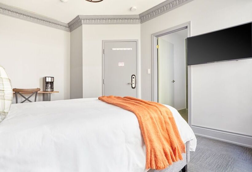 Номер Deluxe, Sonder The Wellesley