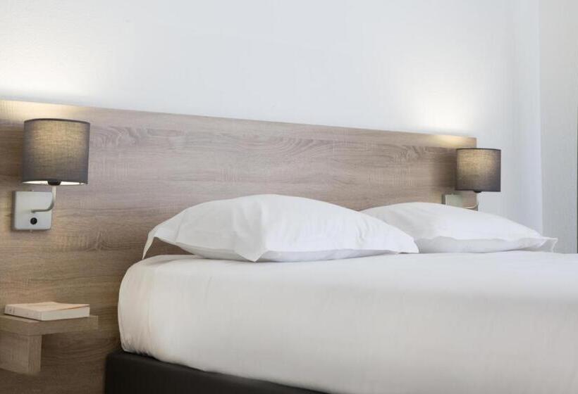 스탠다드 스튜디오, Zenitude Hôtel Résidences La Versoix