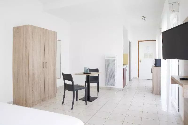 Standard-studio, Zenitude Hôtel Résidences La Versoix