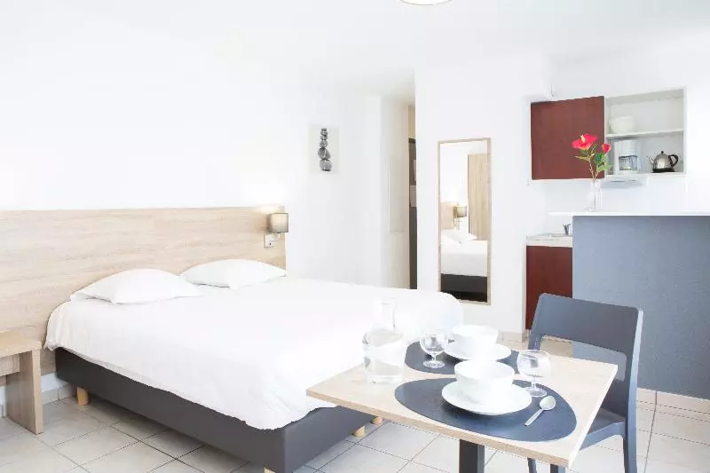 Standard-studio, Zenitude Hôtel Résidences La Versoix