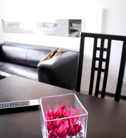 Апартаменты 1 Спальня, Park Wilson Airport