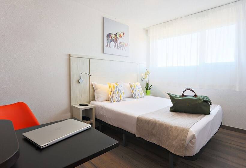 Студия Премиум, Park Wilson Airport