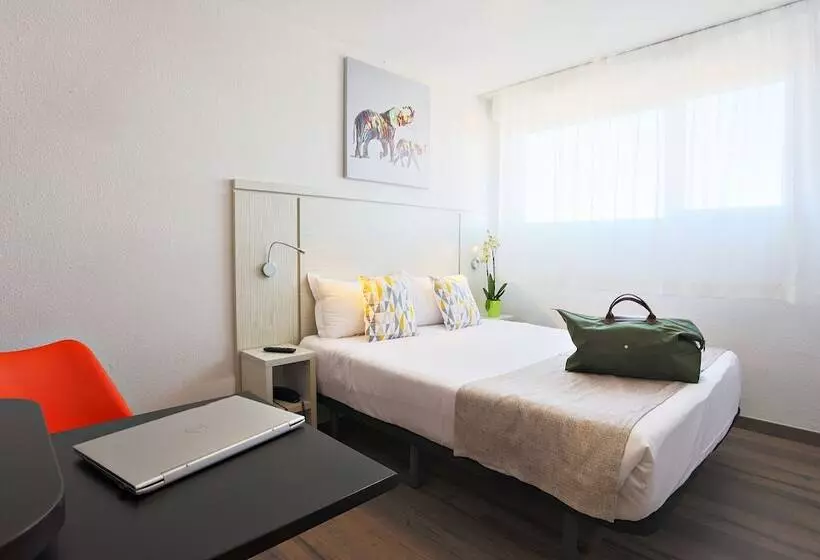 Premium-studio, Park Wilson Airport