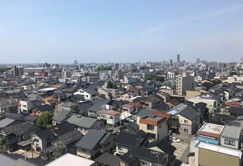 Номер Стандарт Трехместный, Apa Hotel Kanazawa Nomachi