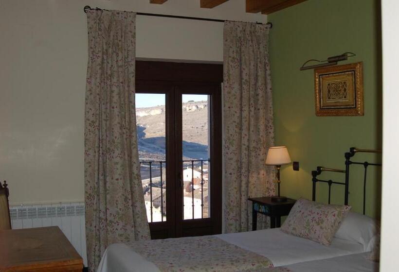 غرفة قياسية, Hospederia Los Templarios