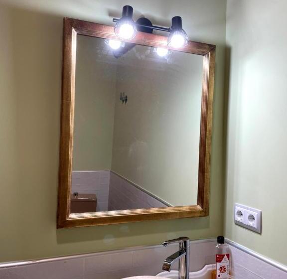 شقة غرفة واحدة, Hospederia Los Templarios