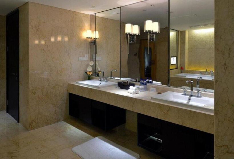 Люкс Повышенной Комфортности, Howard Johnson Ifc Plaza Ningbo