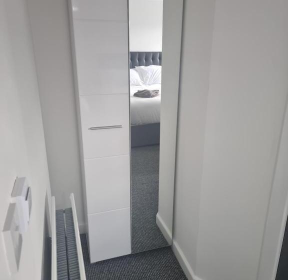 Deluxe-huone, Langley House