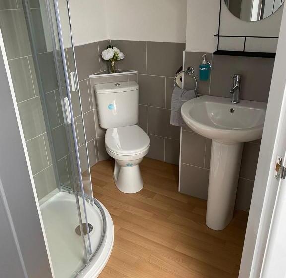 Deluxe Triple Room, Langley House
