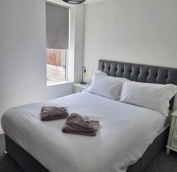 Economy-huone, Langley House