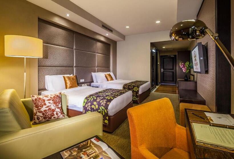 اتاق لوکس, Orchid Country Club