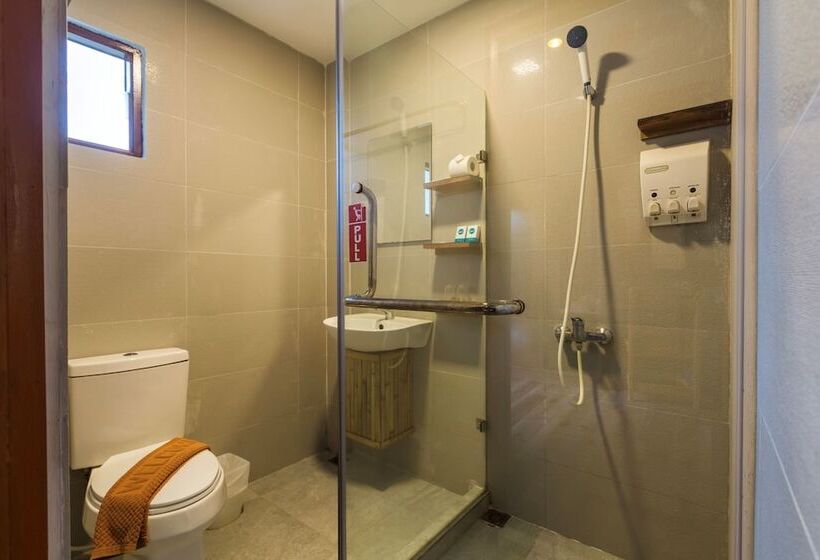 غرفة ديلوكس مزودة بشرفة, Railay Phutawan Resort