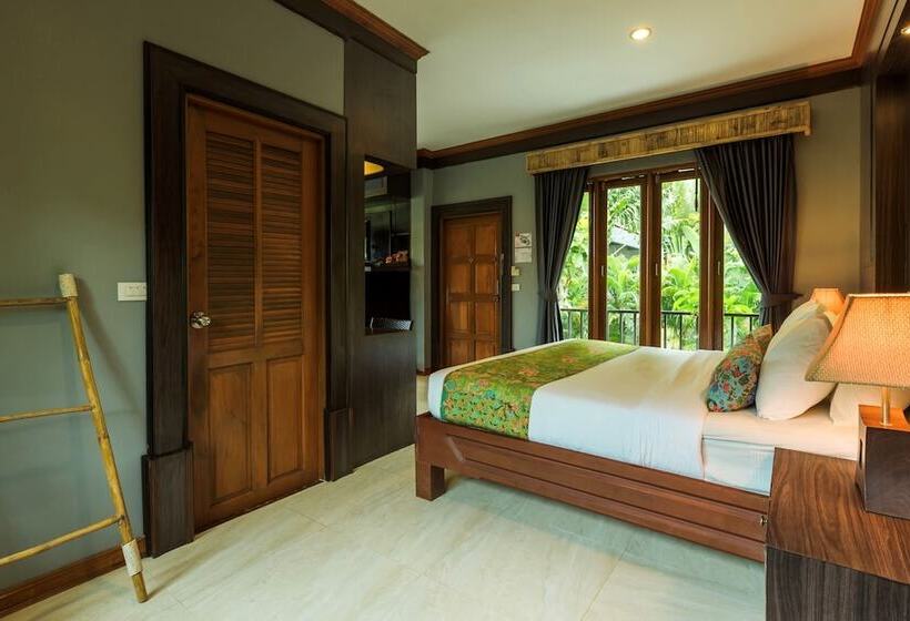 غرفة عائلية ذات إطلالة جانبية على البحر, Railay Phutawan Resort