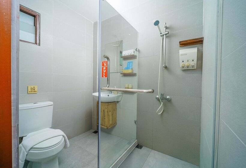 غرفة ديلوكس مزودة بشرفة, Railay Phutawan Resort