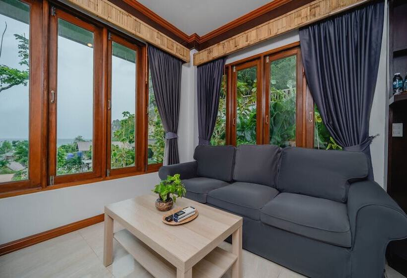 غرفة عائلية ذات إطلالة جانبية على البحر, Railay Phutawan Resort